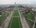 Parigi - Parc du champs du mars dalla Torre Eiffel